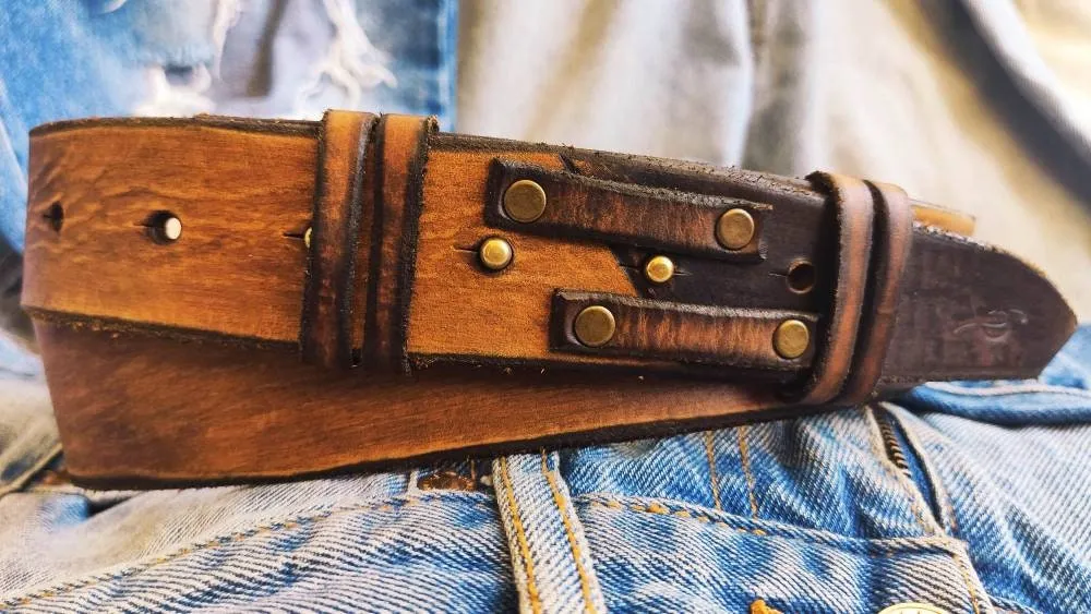 Brown  Dark Brown Narrow Belt Set - Stylish and Versatile Accessory